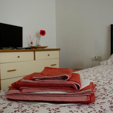 Casa Di Cipri Hotel Montale  ภายนอก รูปภาพ