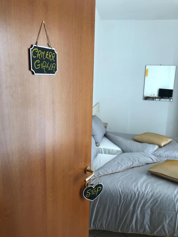 Casa Di Cipri Hotel Montale  ภายนอก รูปภาพ